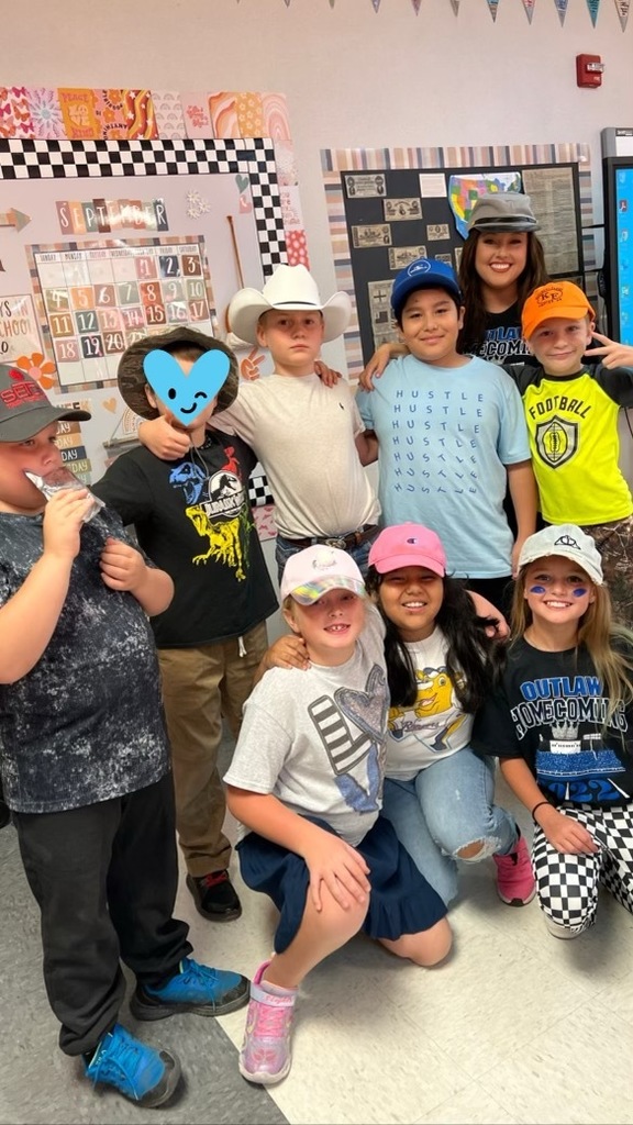 3rd and 4th Grade- Crazy Hat Day