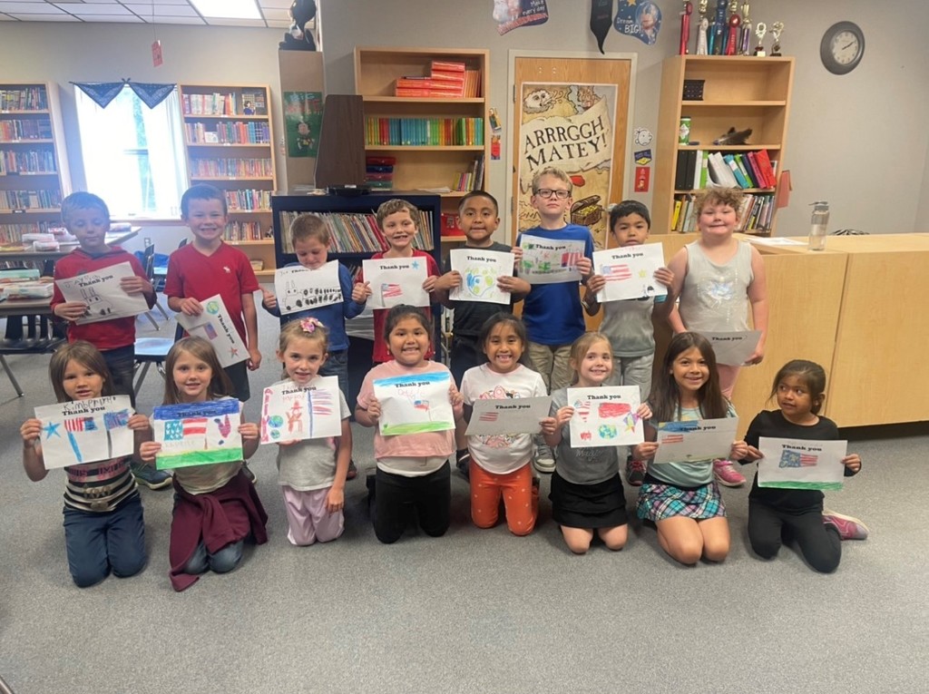 Mrs. Laken's 1st and 2nd grade Library class